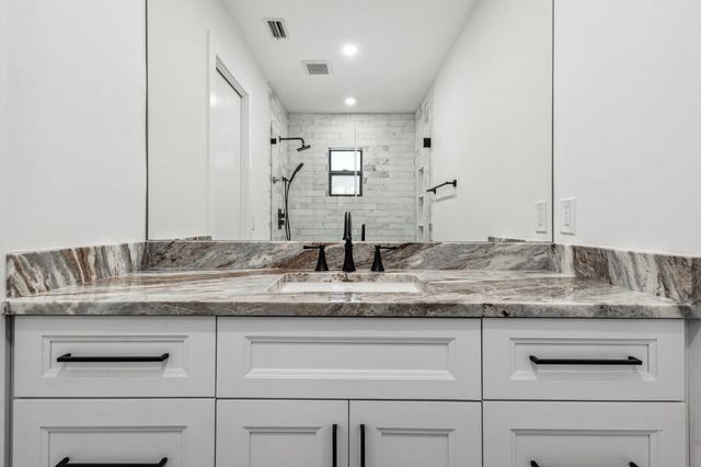 10908 SE Hobart Street, Jupiter, FL 33469