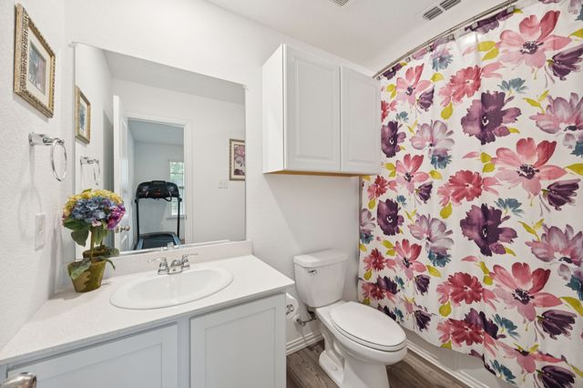 557 Pueblo Bonito Trail, Fort Worth, TX 76052