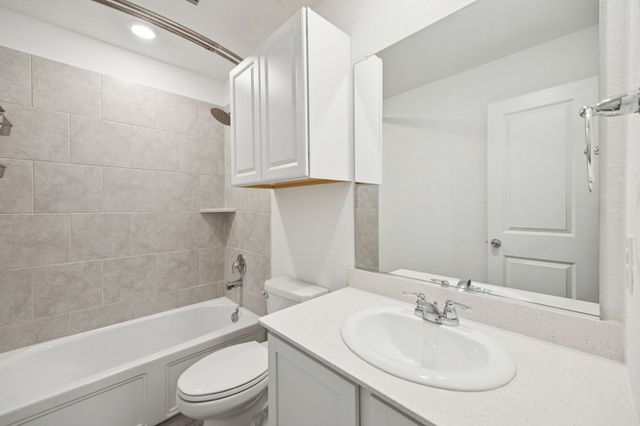 557 Pueblo Bonito Trail, Fort Worth, TX 76052