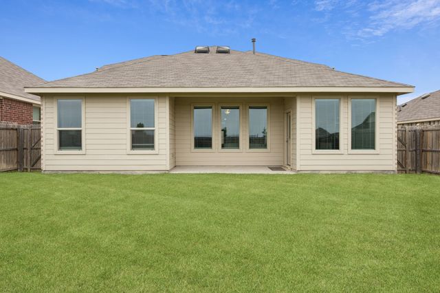 557 Pueblo Bonito Trail, Fort Worth, TX 76052