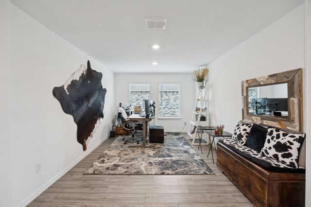 557 Pueblo Bonito Trail, Fort Worth, TX 76052