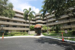 900 Colony Point Cir 216, Pembroke Pines, FL 33026