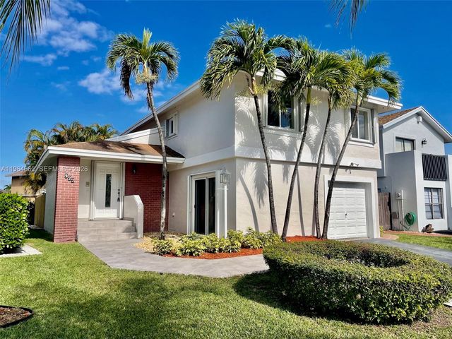 922 NW 106th Ave Cir 922, Miami, FL 33172