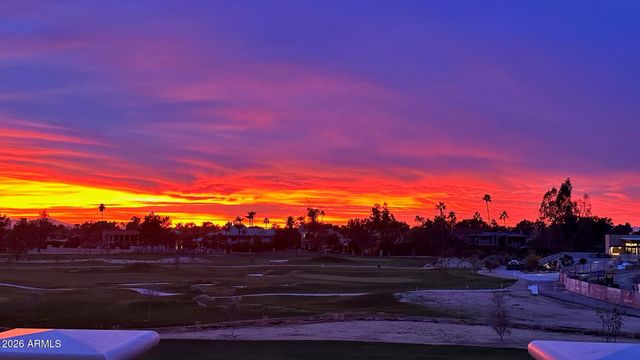 2 BILTMORE Estate 207, Phoenix, AZ 85016