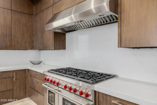 2 BILTMORE Estate 207, Phoenix, AZ 85016