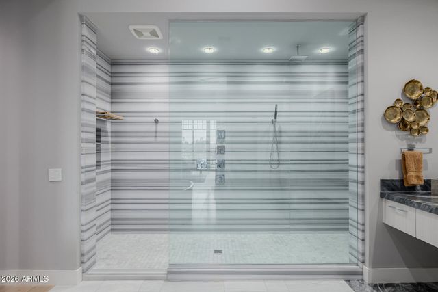 2 BILTMORE Estate 207, Phoenix, AZ 85016