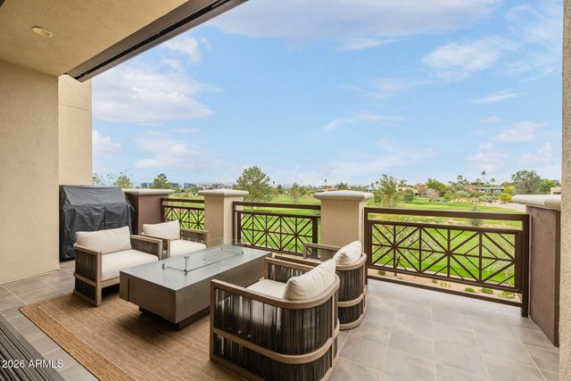 2 BILTMORE Estate 207, Phoenix, AZ 85016