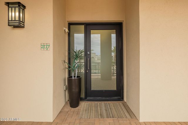 2 BILTMORE Estate 207, Phoenix, AZ 85016