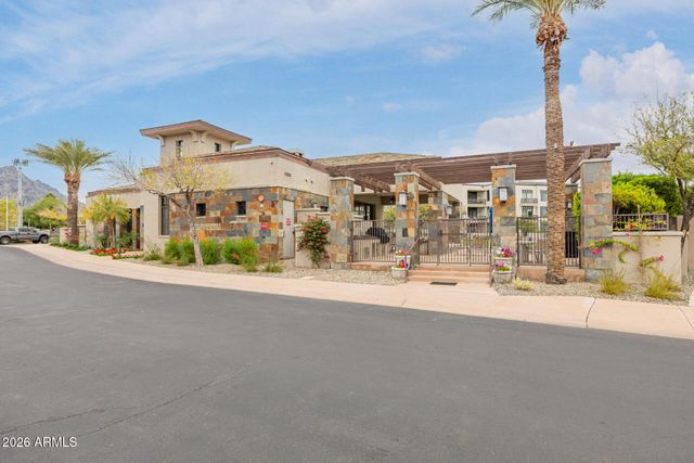 2 BILTMORE Estate 207, Phoenix, AZ 85016