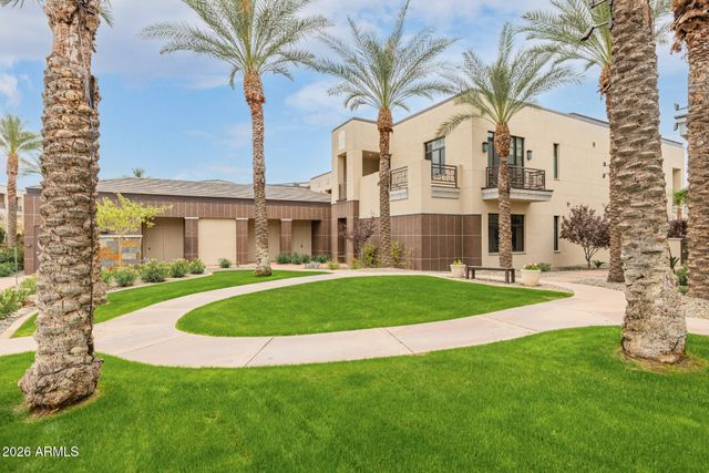 2 BILTMORE Estate 207, Phoenix, AZ 85016