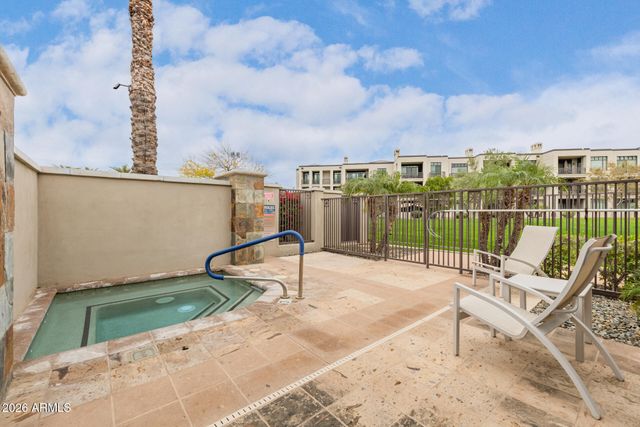 2 BILTMORE Estate 207, Phoenix, AZ 85016