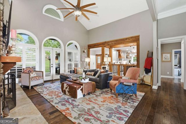 416 Spring Place Road NE, White, GA 30184