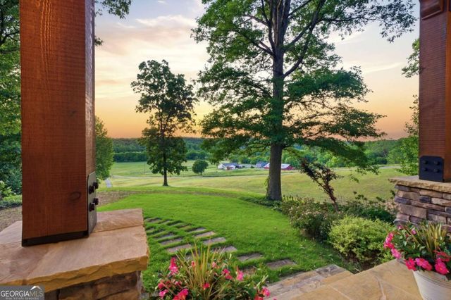 416 Spring Place Road NE, White, GA 30184