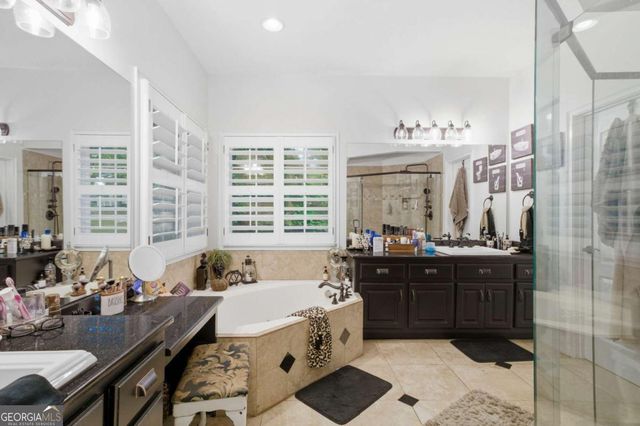 416 Spring Place Road NE, White, GA 30184