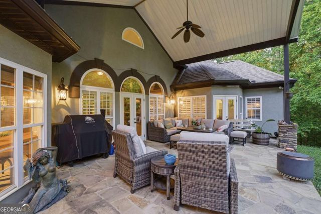 416 Spring Place Road NE, White, GA 30184
