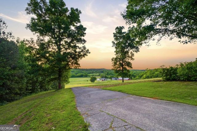 416 Spring Place Road NE, White, GA 30184