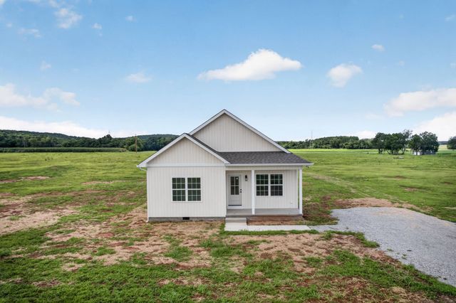 3631 Greenhaw Rd, Decherd, TN 37324