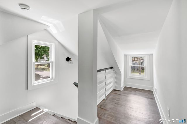 21 Meadow Street, Milford, CT 06460