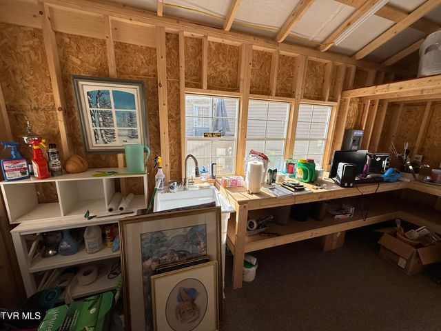 126 Ollie Collins Road, Elizabethton, TN 37643