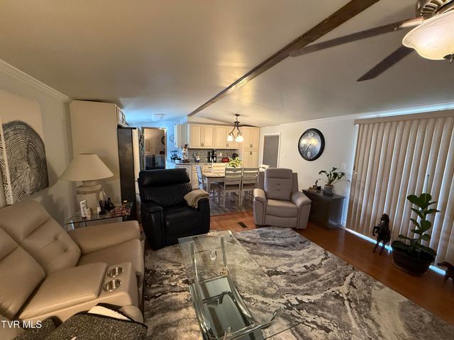 126 Ollie Collins Road, Elizabethton, TN 37643