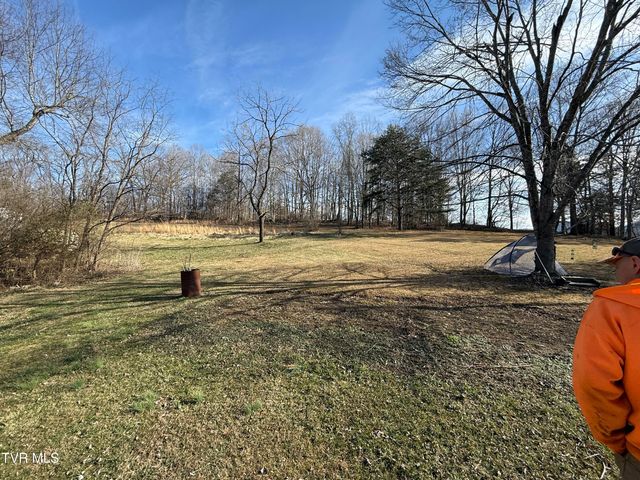 126 Ollie Collins Road, Elizabethton, TN 37643