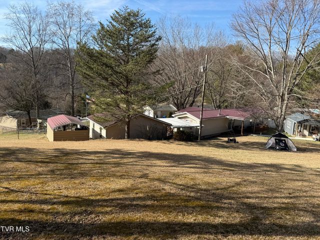 126 Ollie Collins Road, Elizabethton, TN 37643