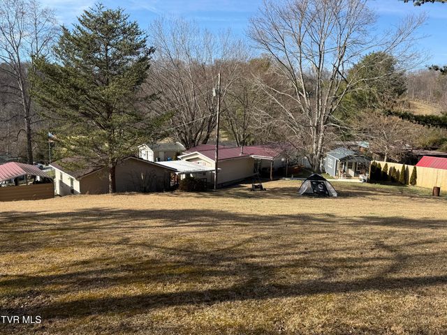 126 Ollie Collins Road, Elizabethton, TN 37643