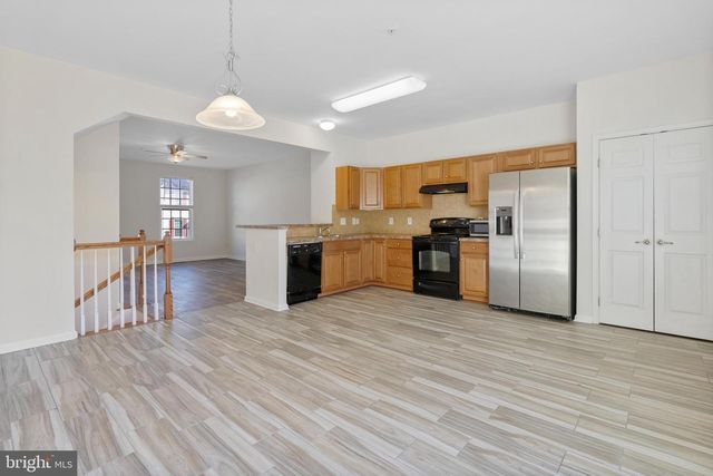 407 SUSAN CIR, North Wales, PA 19454