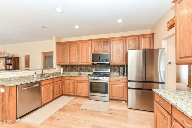 9735 Trevia Drive, Indianapolis, IN 46236