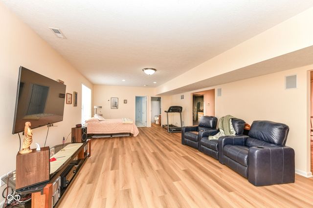 9735 Trevia Drive, Indianapolis, IN 46236