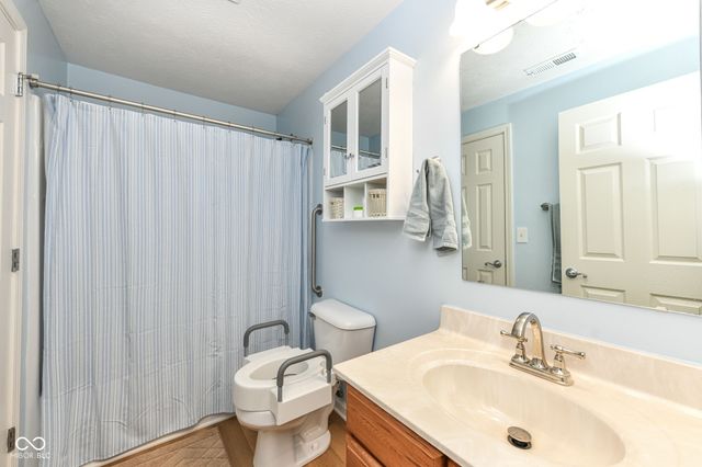 9735 Trevia Drive, Indianapolis, IN 46236