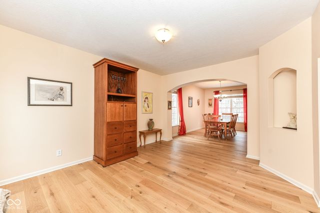 9735 Trevia Drive, Indianapolis, IN 46236