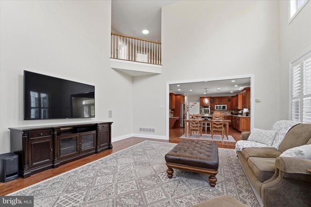 7 LOCKHART DR, Garnet Valley, PA 19060
