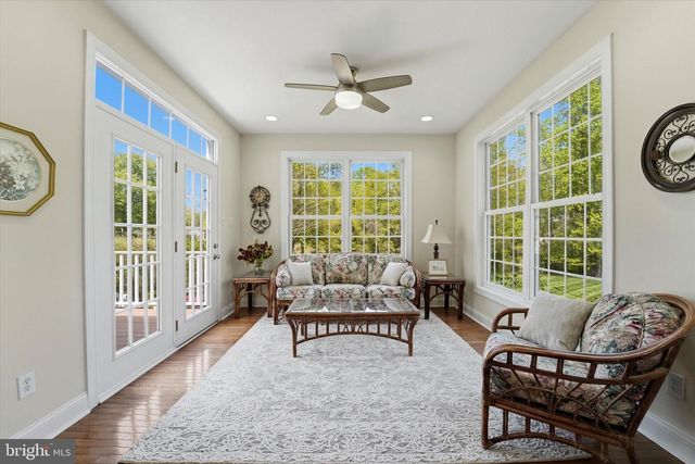 7 LOCKHART DR, Garnet Valley, PA 19060