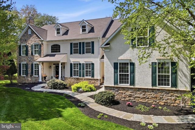 7 LOCKHART DR, Garnet Valley, PA 19060