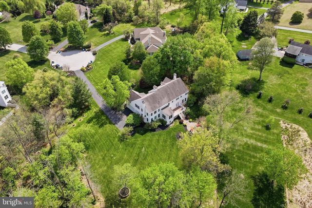 7 LOCKHART DR, Garnet Valley, PA 19060