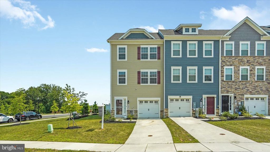 5085 SILVER OAK DR, Rosedale, MD 21237