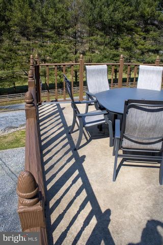 474 BRIDGE VALLEY RD, Pequea, PA 17565