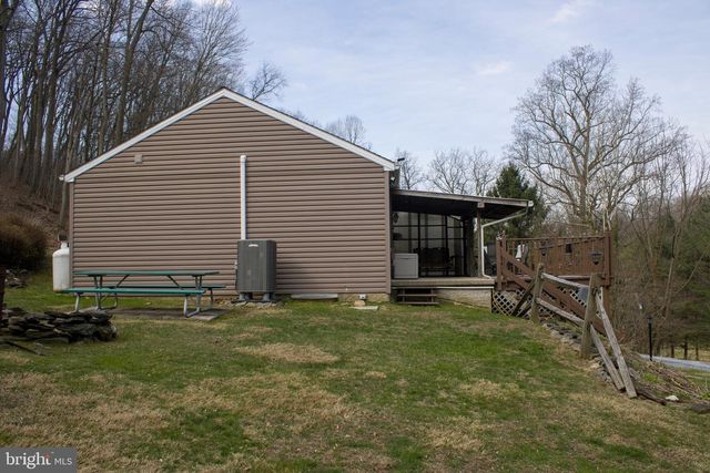 474 BRIDGE VALLEY RD, Pequea, PA 17565