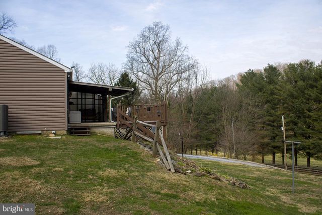 474 BRIDGE VALLEY RD, Pequea, PA 17565