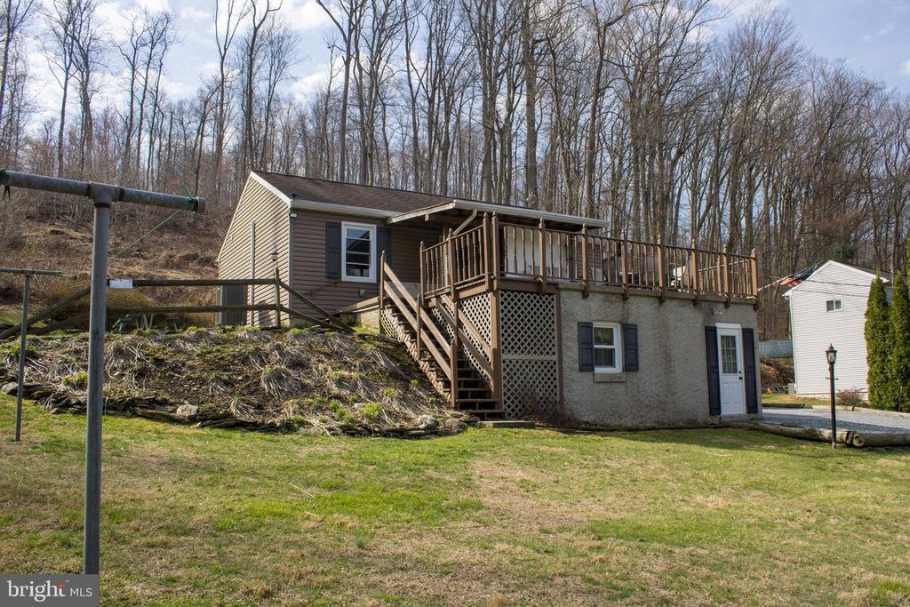 474 BRIDGE VALLEY RD, Pequea, PA 17565