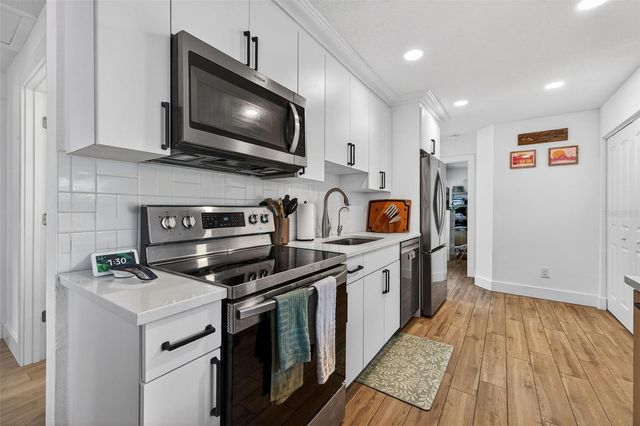 3911 14TH AVENUE N, St Petersburg, FL 33713