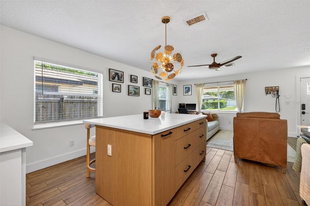 3911 14TH AVENUE N, St Petersburg, FL 33713