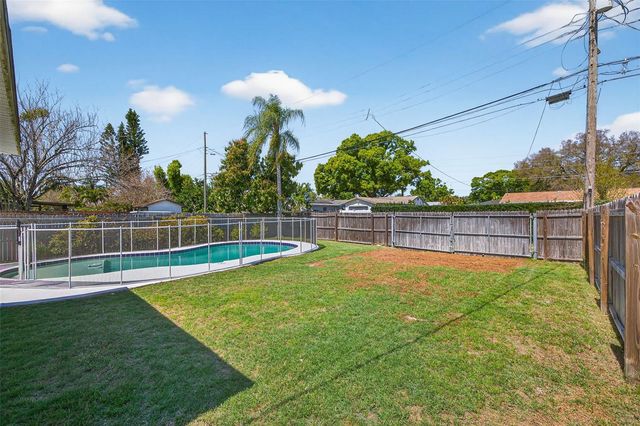 3911 14TH AVENUE N, St Petersburg, FL 33713