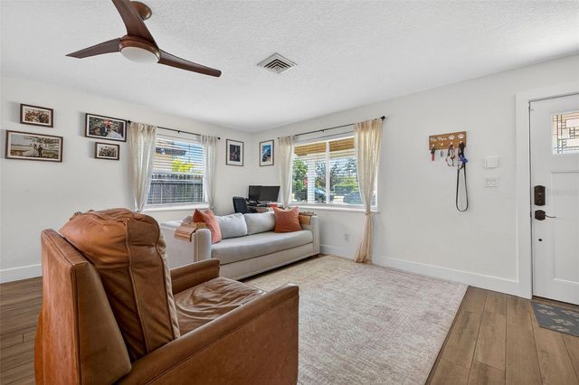 3911 14TH AVENUE N, St Petersburg, FL 33713