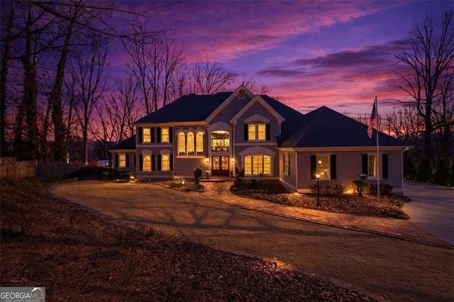 435 Robertson Road, Dawsonville, GA 30534