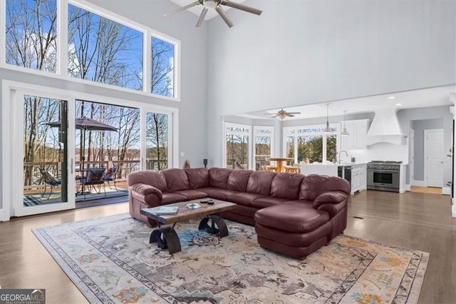 435 Robertson Road, Dawsonville, GA 30534