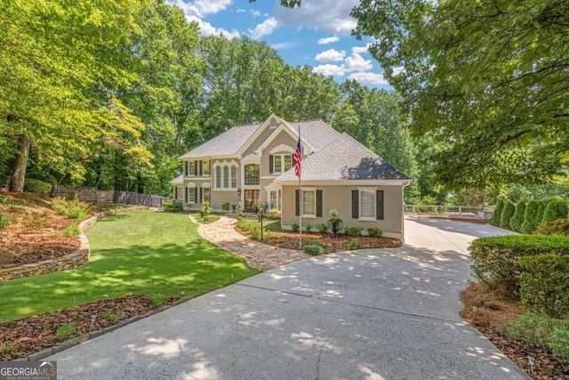 435 Robertson Road, Dawsonville, GA 30534