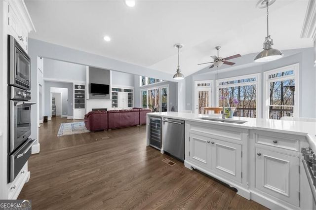 435 Robertson Road, Dawsonville, GA 30534