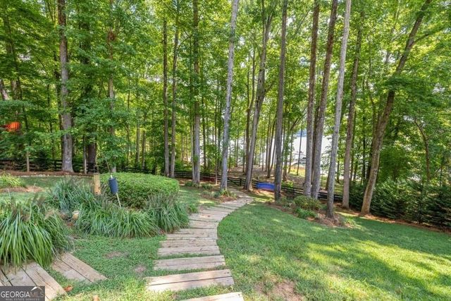 435 Robertson Road, Dawsonville, GA 30534